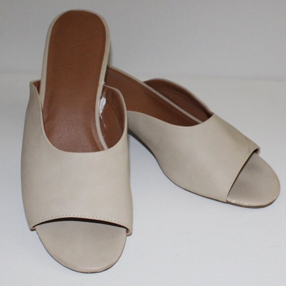 Universal Thread Taupe Mules – Women’s Size 11 - Picture 1 of 5